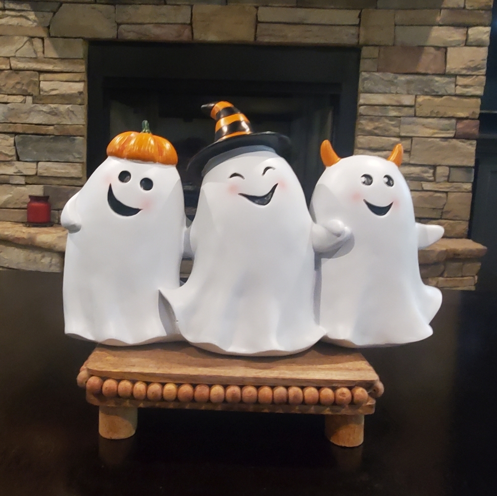 Adorable Ghost Decor-NWT - Picture 1 of 4